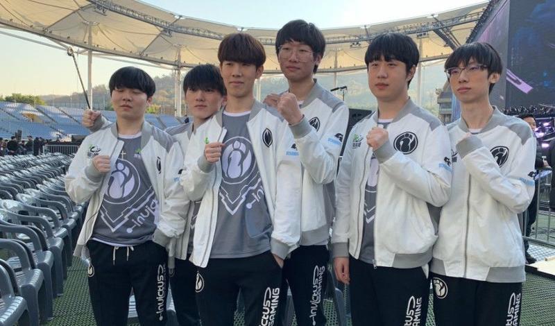 和对于胜利 和对于胜利